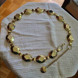 Vintage Gold Faceted Oval Link Belt​